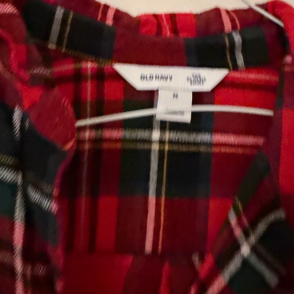 Old Navy Red Plaid Women’s Flannel - Picture 2 of 2
